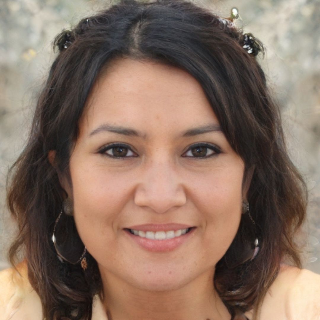 <em>Ana M.</em>